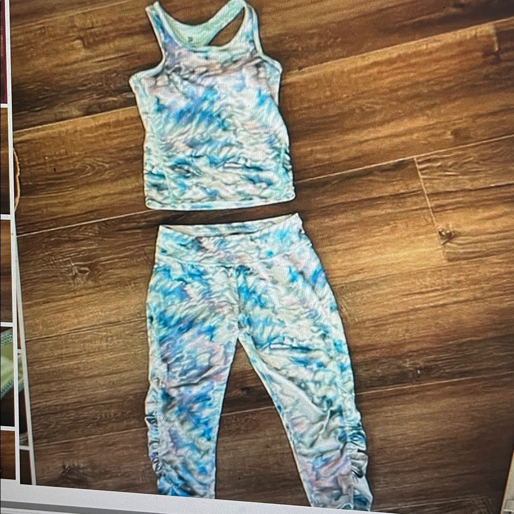 All in Motion tie dye Matching Set 6/6X